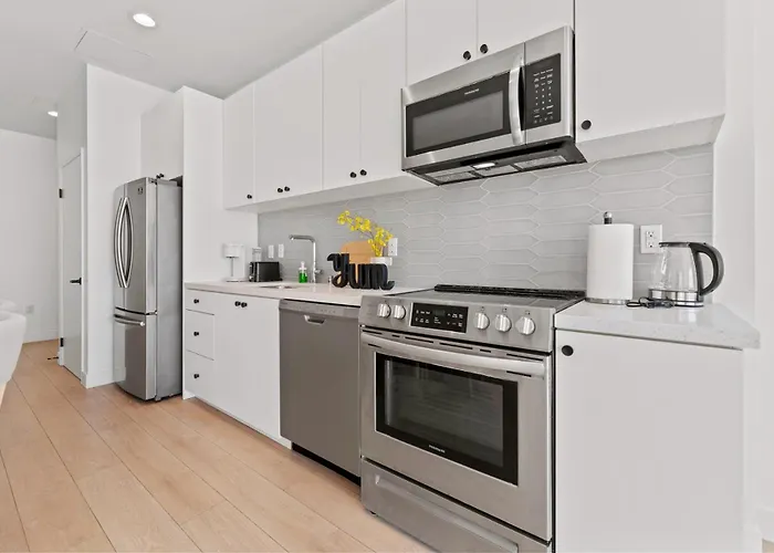 Stylish Westwood Apartment - Steps From Ucla 1 Bedroom 1 Bah