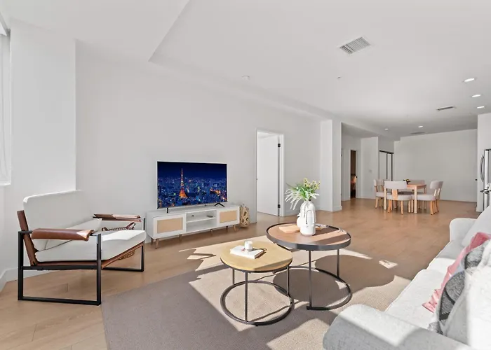 Stylish Westwood Apartment - Steps From Ucla 1 Bedroom 1 Bah